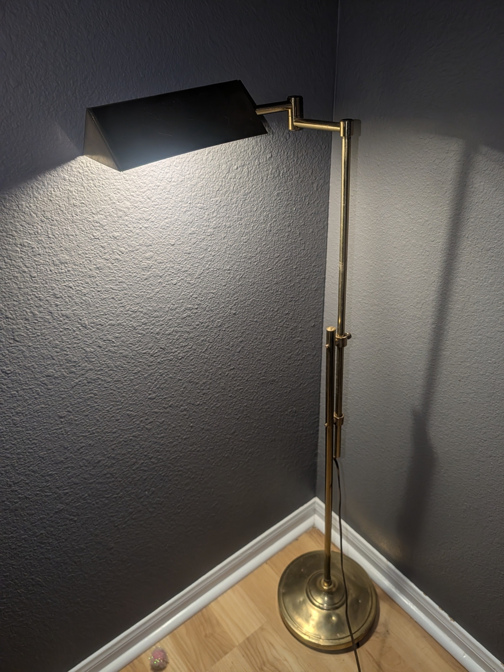 Adjustable Brass Floor Lamp in Antique Gold